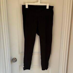 Old Navy Black Ruched Leggings